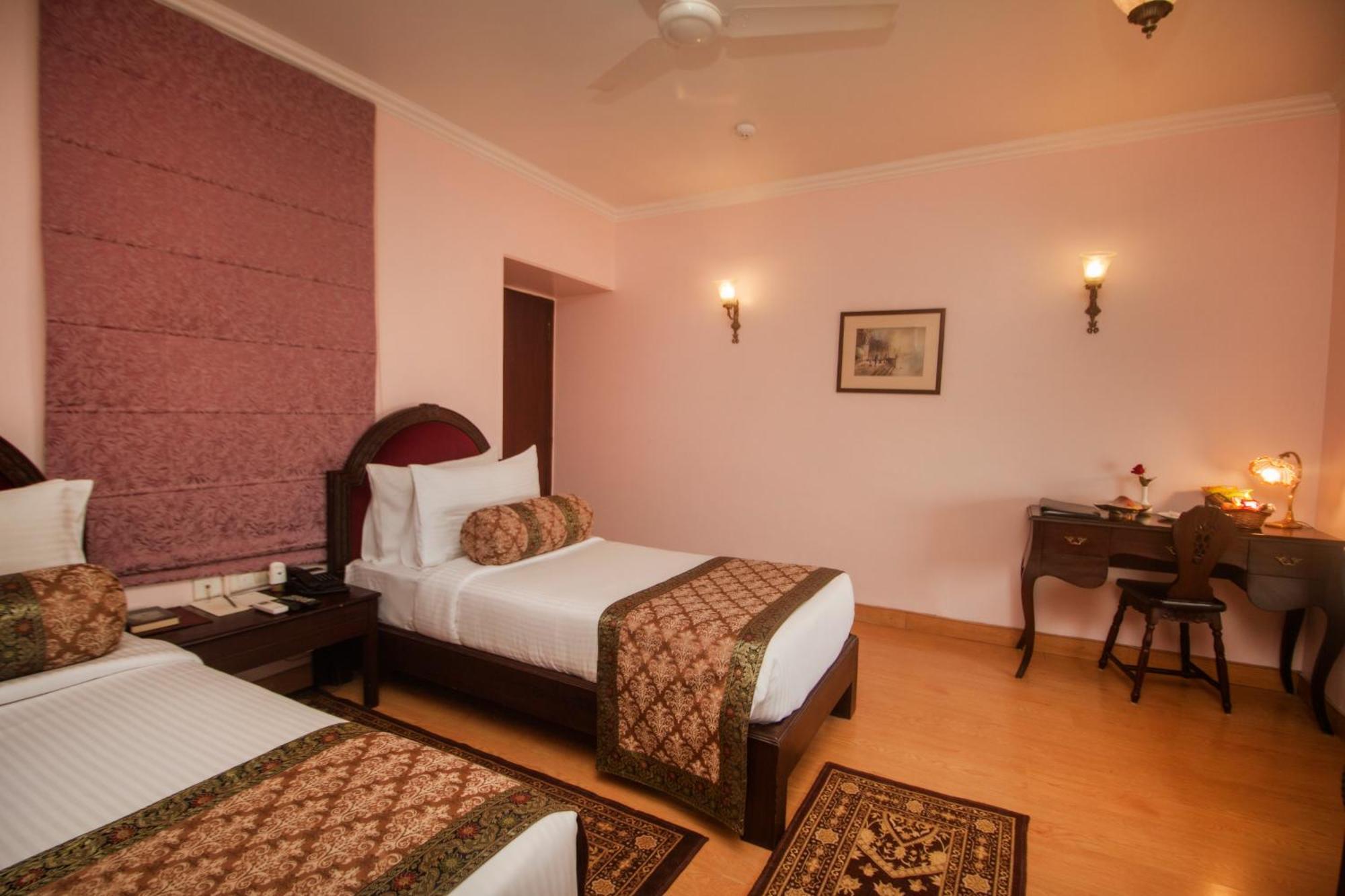Hotel Amritara Suryauday Haveli Váránasí Exteriér fotografie