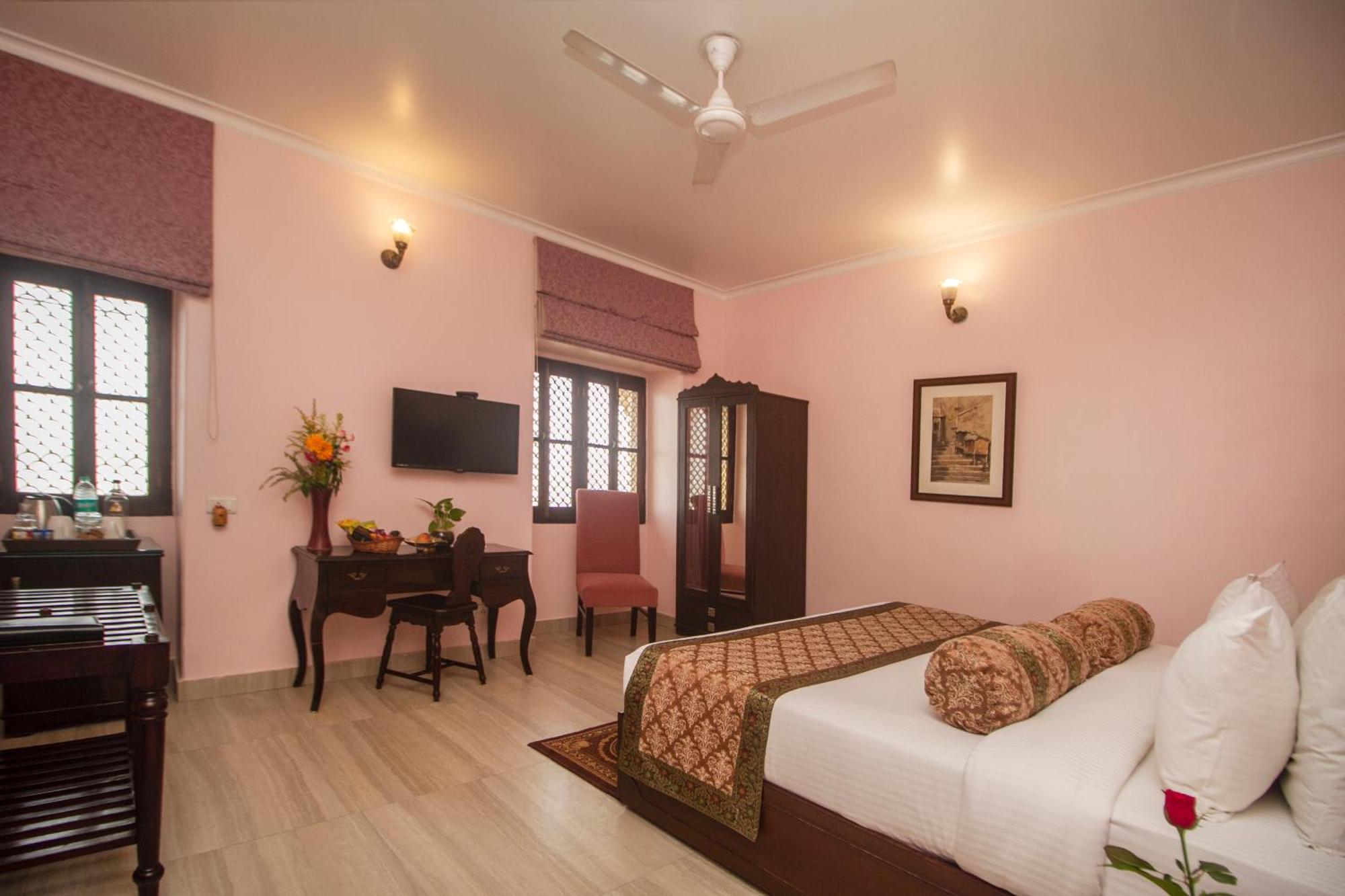 Hotel Amritara Suryauday Haveli Váránasí Exteriér fotografie
